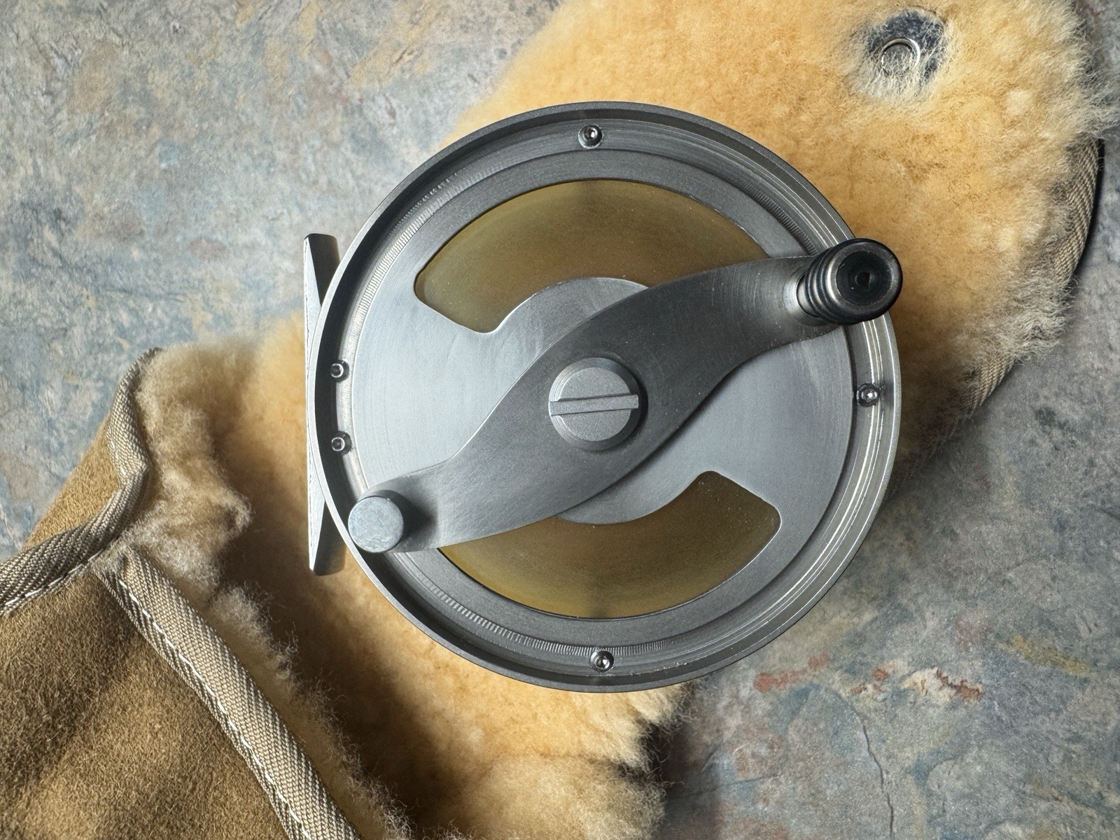 SCHUKKEN DESIGNS SOLID TITANIUM SALMON / STEELHEAD FLY REEL – BENCHMADE