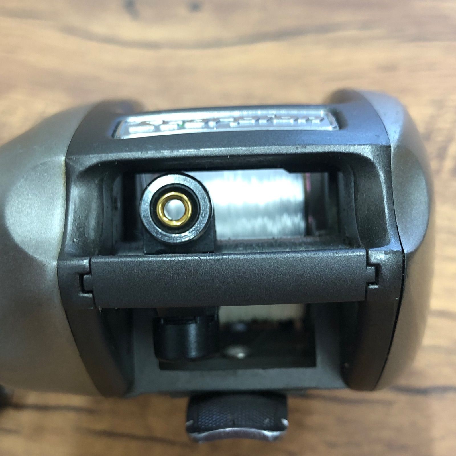 Shimano Scorpion Metanium XT Right Handle Baitcasting Reel Japan Used