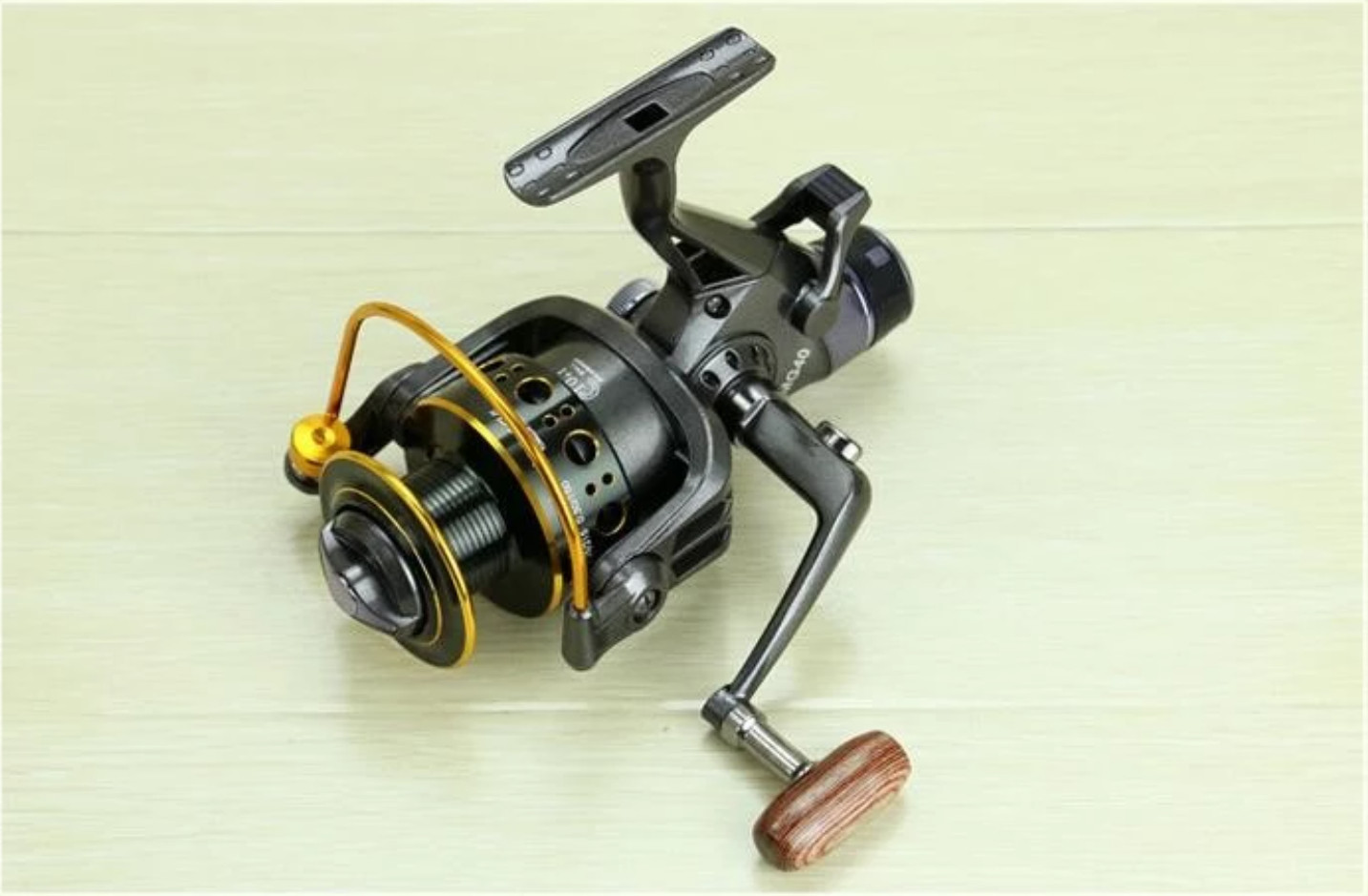 Yumoshi Big Game Spinning Reel 5:1 Ratio Metal Spool w/ Dual Break MG30, 40 & 50