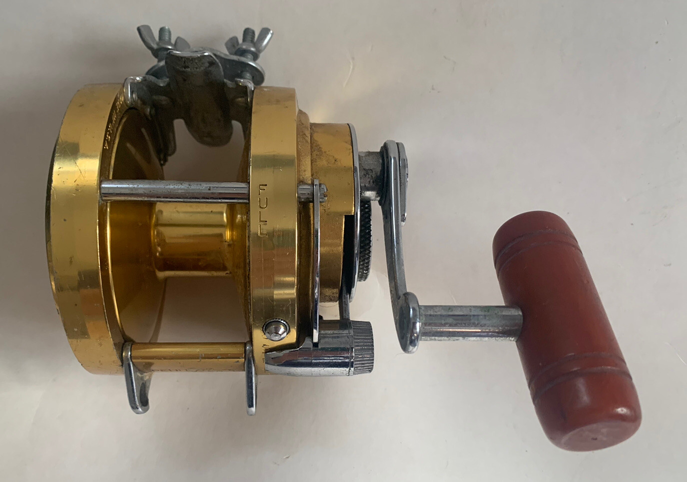 Penn International 20 Single speed Saltwater Reel. Right handed.