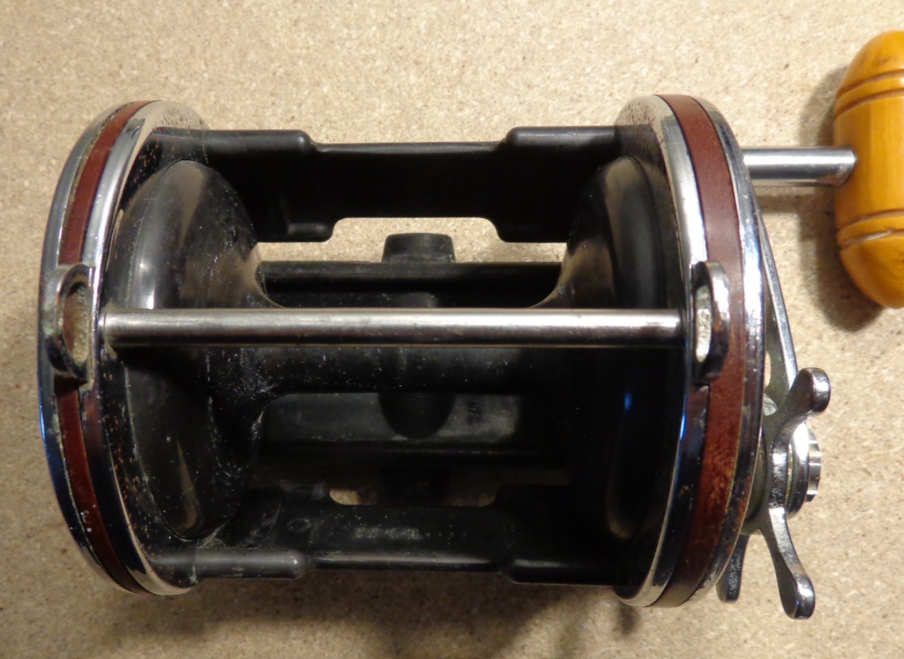 Used Penn Senator 113H Carl Newell Broadbill Super 4/0 Wide Fishing Reel BBCK