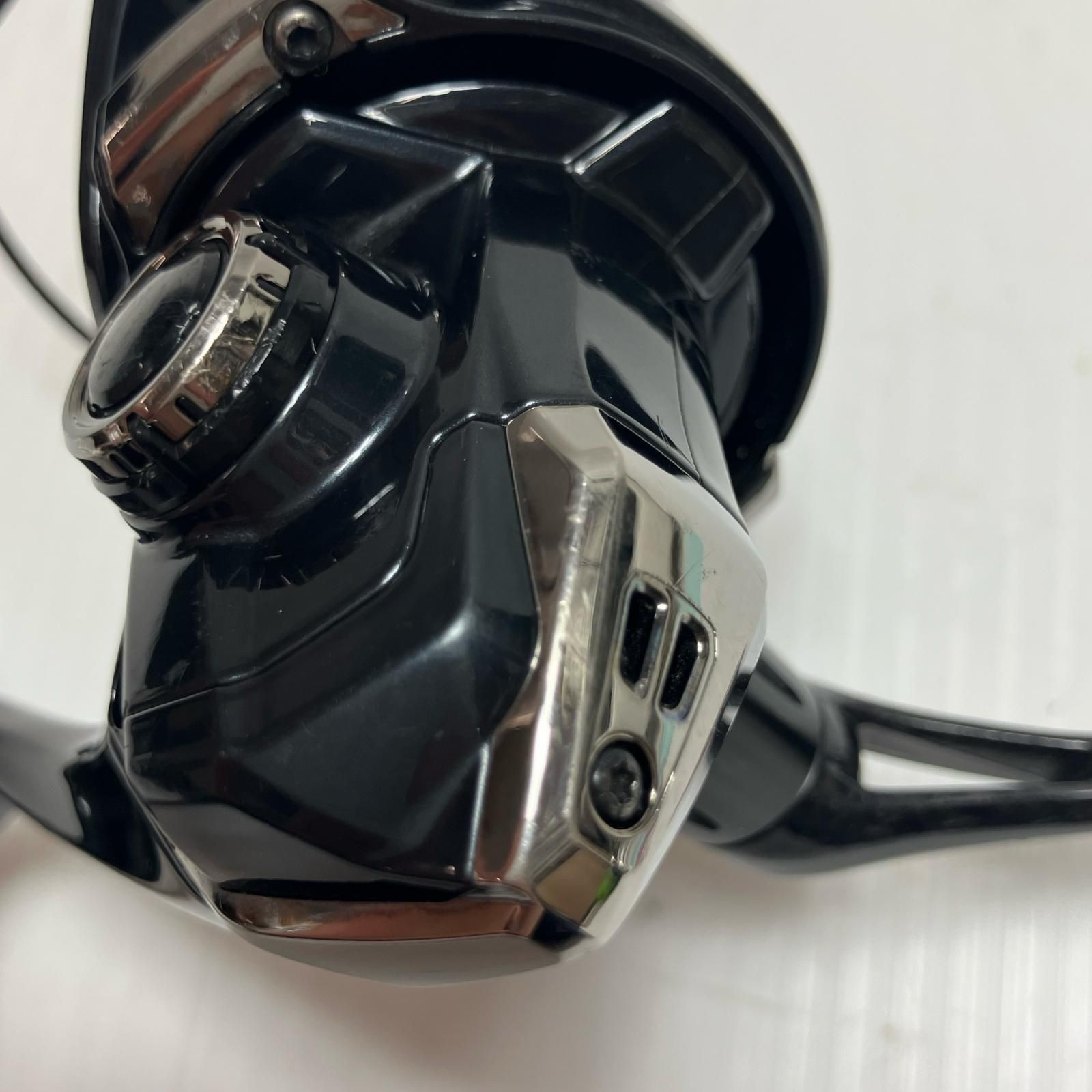 SHIMANO 19 Vanquish C2000S Spinning Reel Used JDM Japan