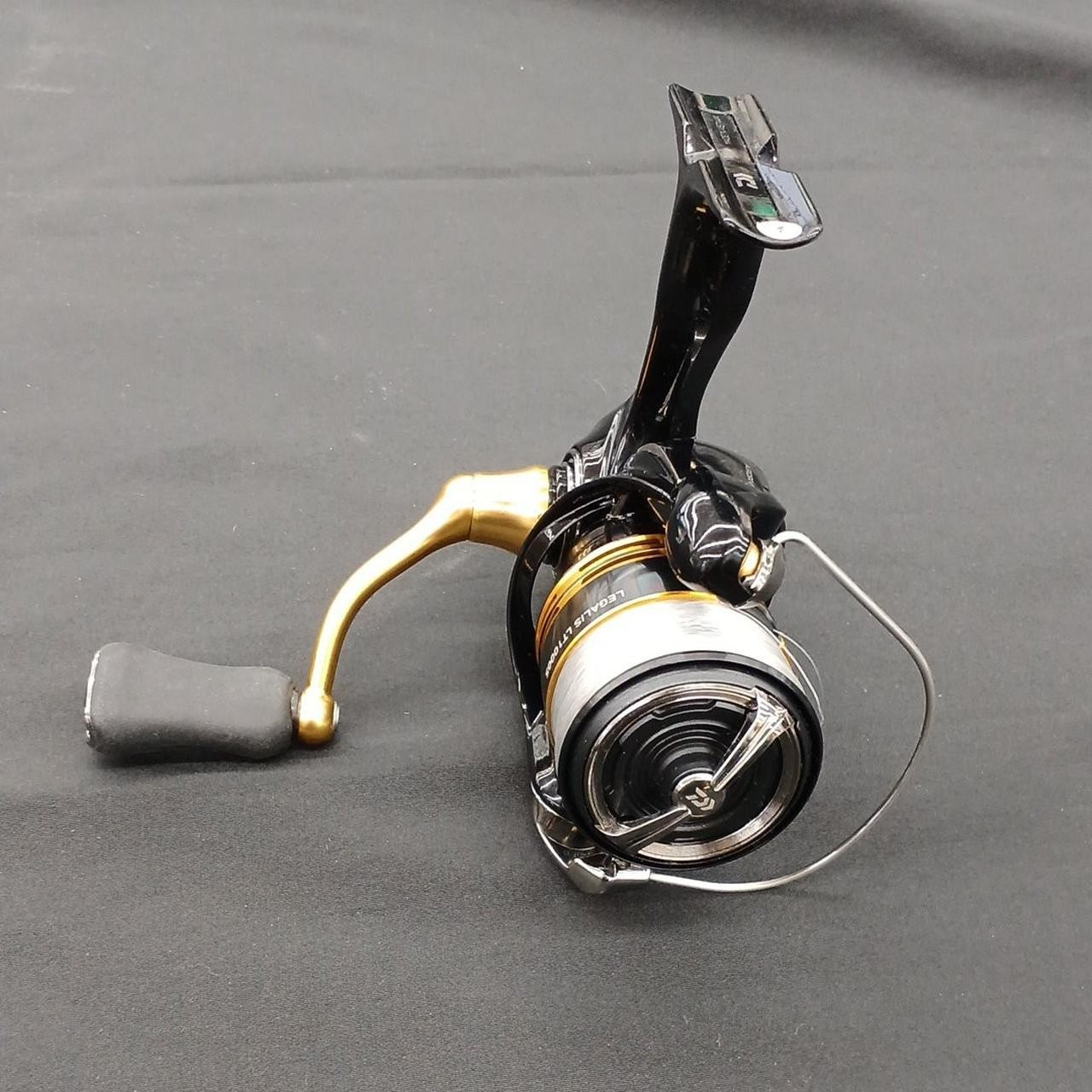 DAIWA 23 LEGALIS LT1000S Reel