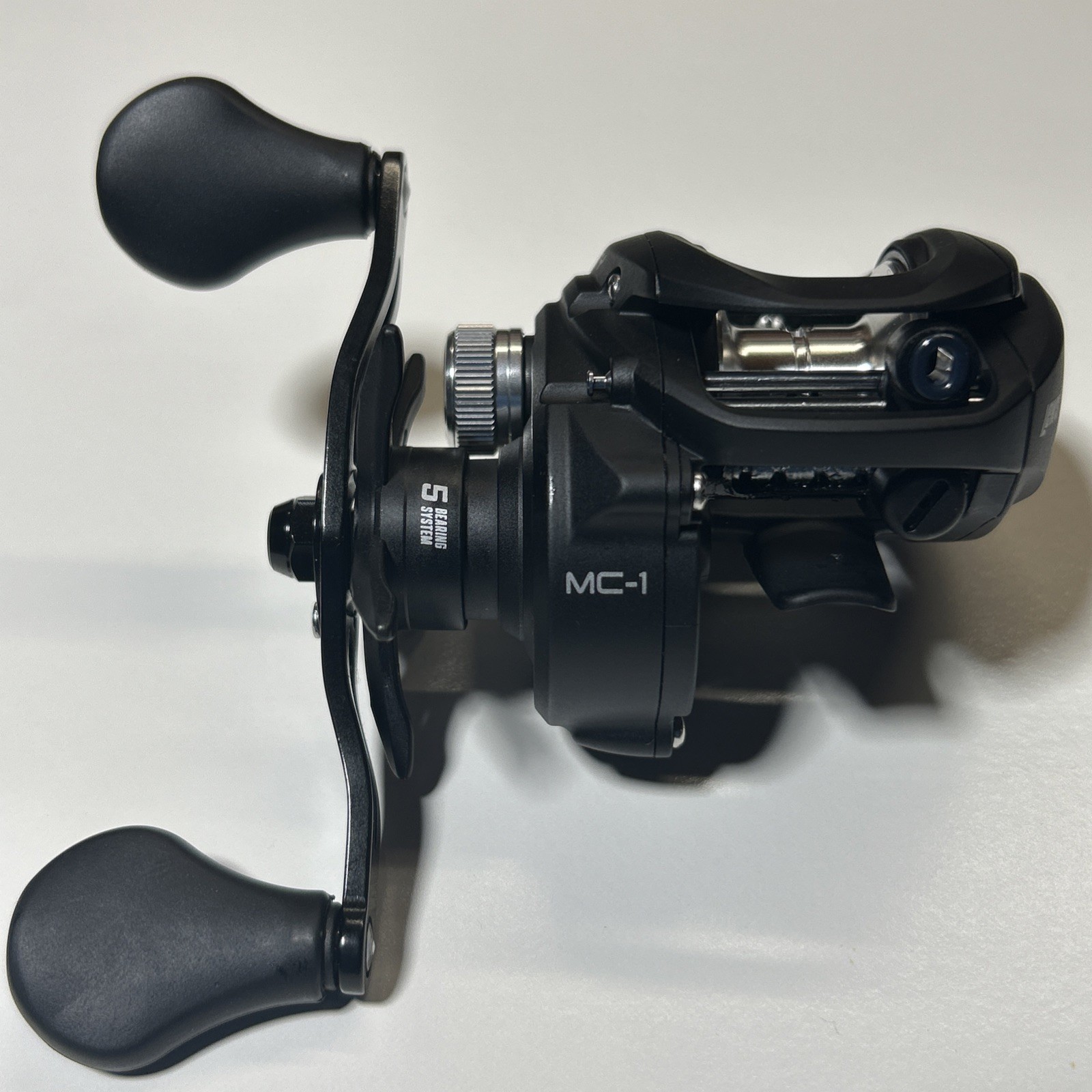Lew’s Xfinity Baitcast Reel 7.5:1 Gear Ratio Brand New