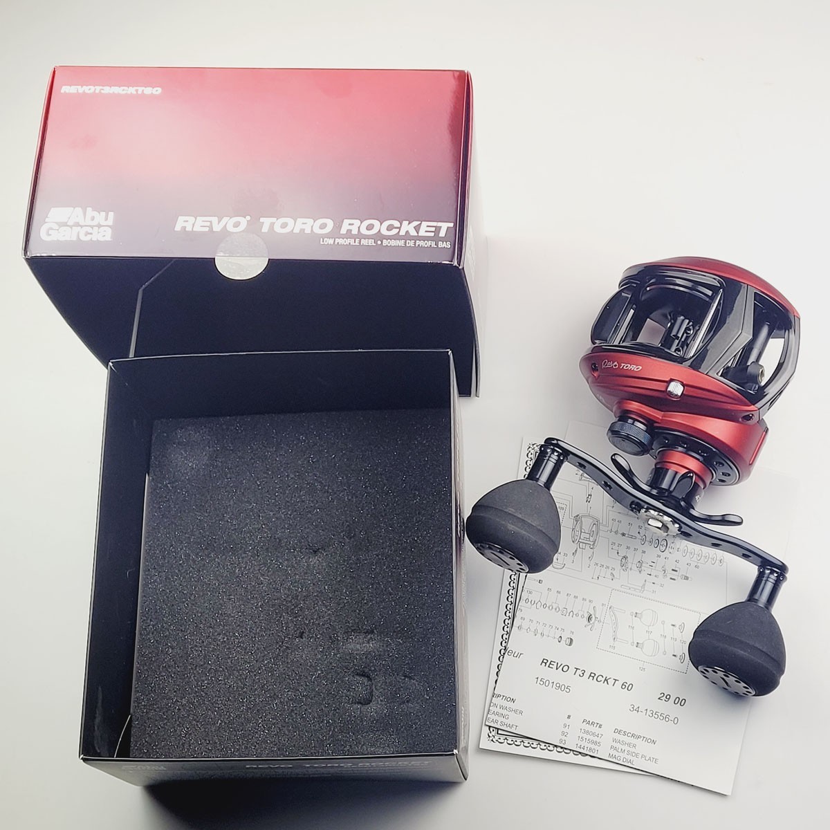 Abu Garcia Revo Toro Rocket 60 Baitcasting Reel Red New in Open Box REVOT3RCKT60