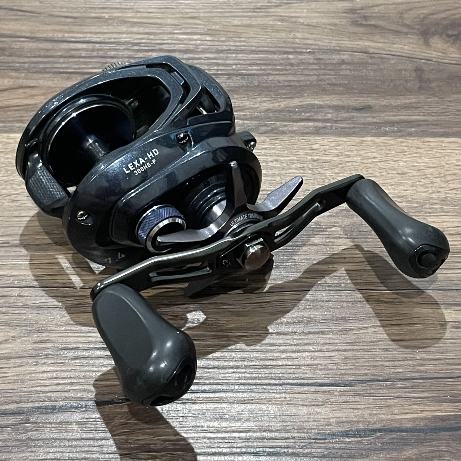 Daiwa Lexa HD 300HS-P Heavy Duty Baitcasting Reel – 7.4:1 Right Hand