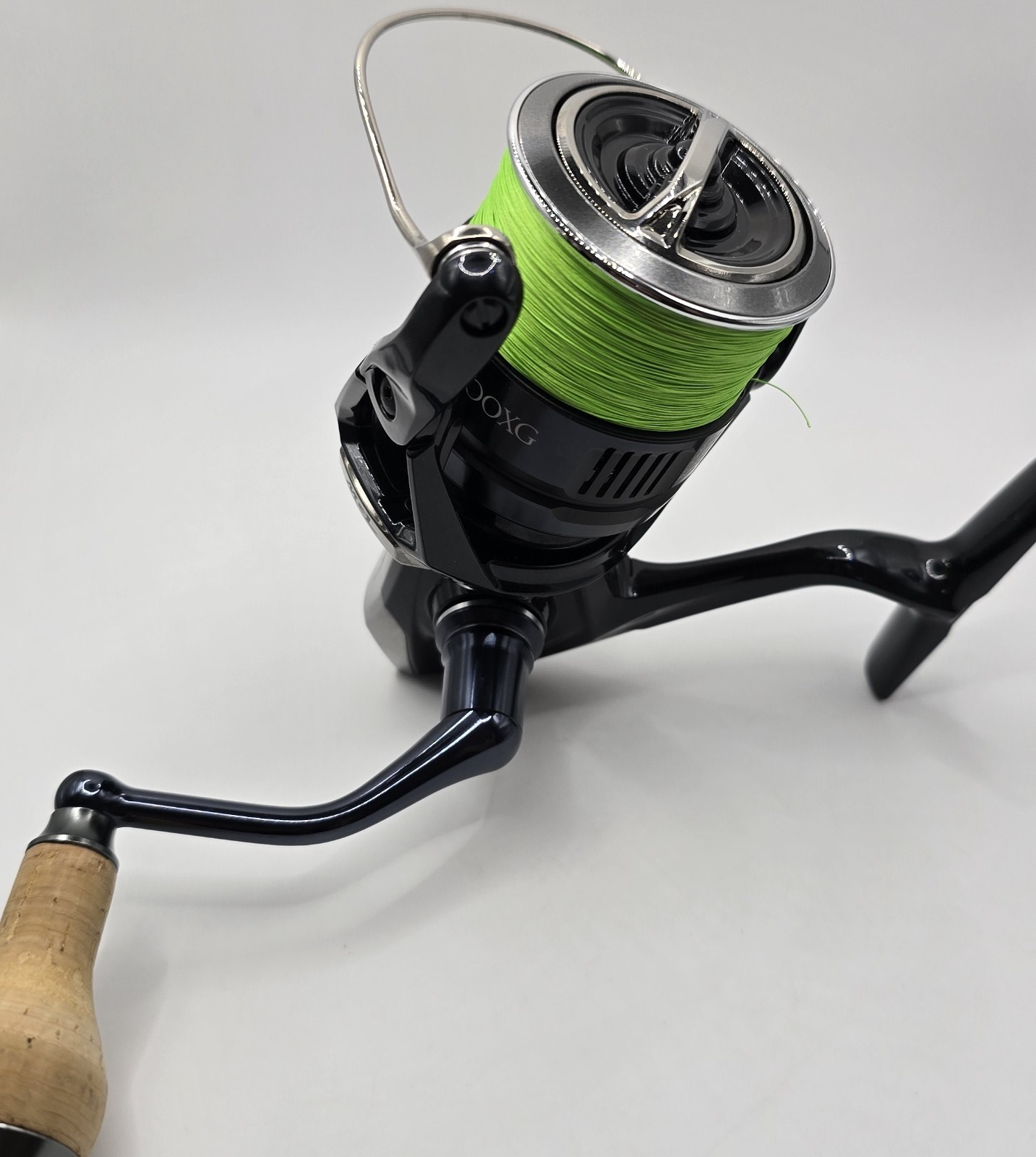 Shimano 25 Twin Power XD 4000XG Spinning Reel – Custom Cork Knob JDM