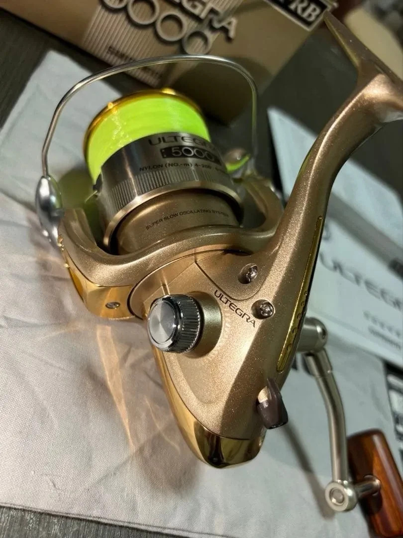 SHIMANO ULTEGRA 5000 A-RB Spinning Reel With Original Box, Manual & Sticker