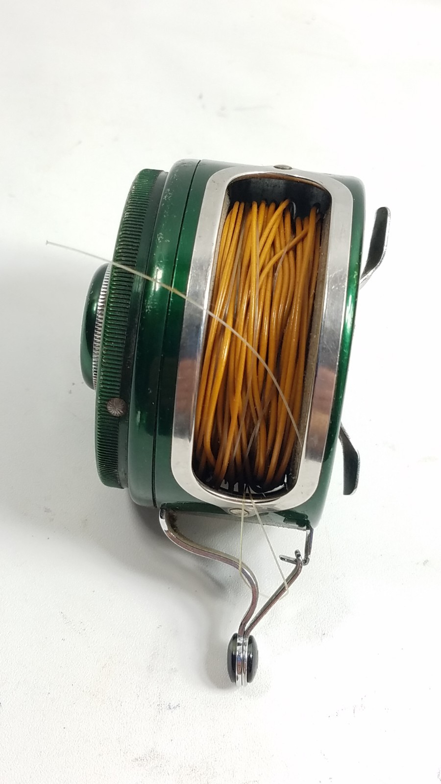 SHAKESPEAR SILENT Tru Art No. 1837 Green Fly Fishing REEL