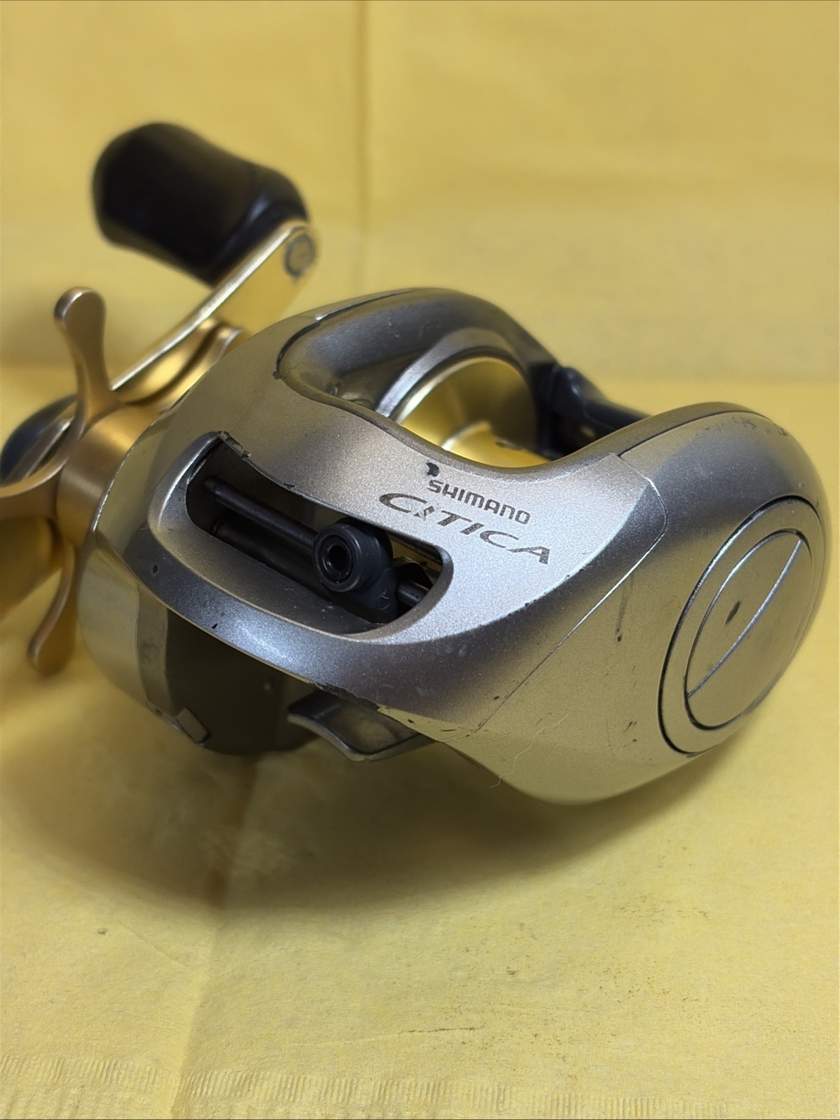 Shimano Citica 200 DPV Low Profile Baitcaster Fishing Reel Carbontex Drag