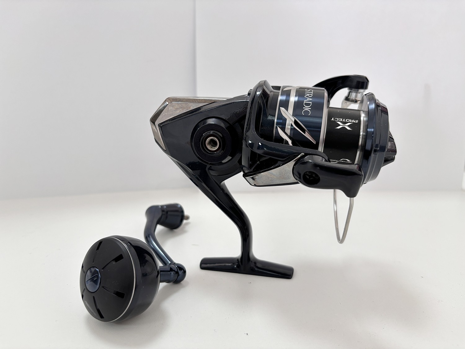 Shimano 24 STRADIC SW 5000XG Spinning Reel, 6.2:1 Gear Ratio