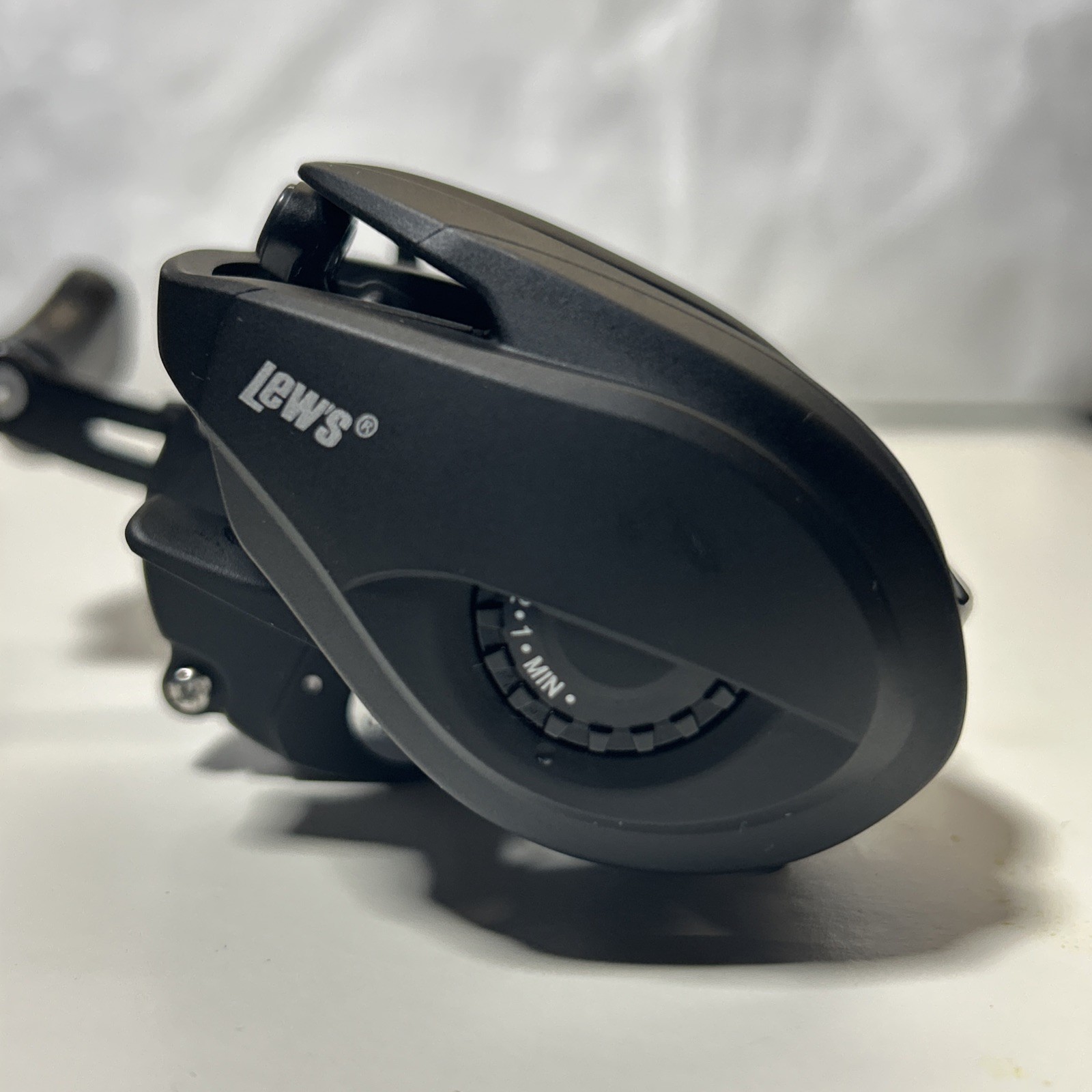 Lew’s Xfinity Baitcast Reel 7.5:1 Gear Ratio Brand New