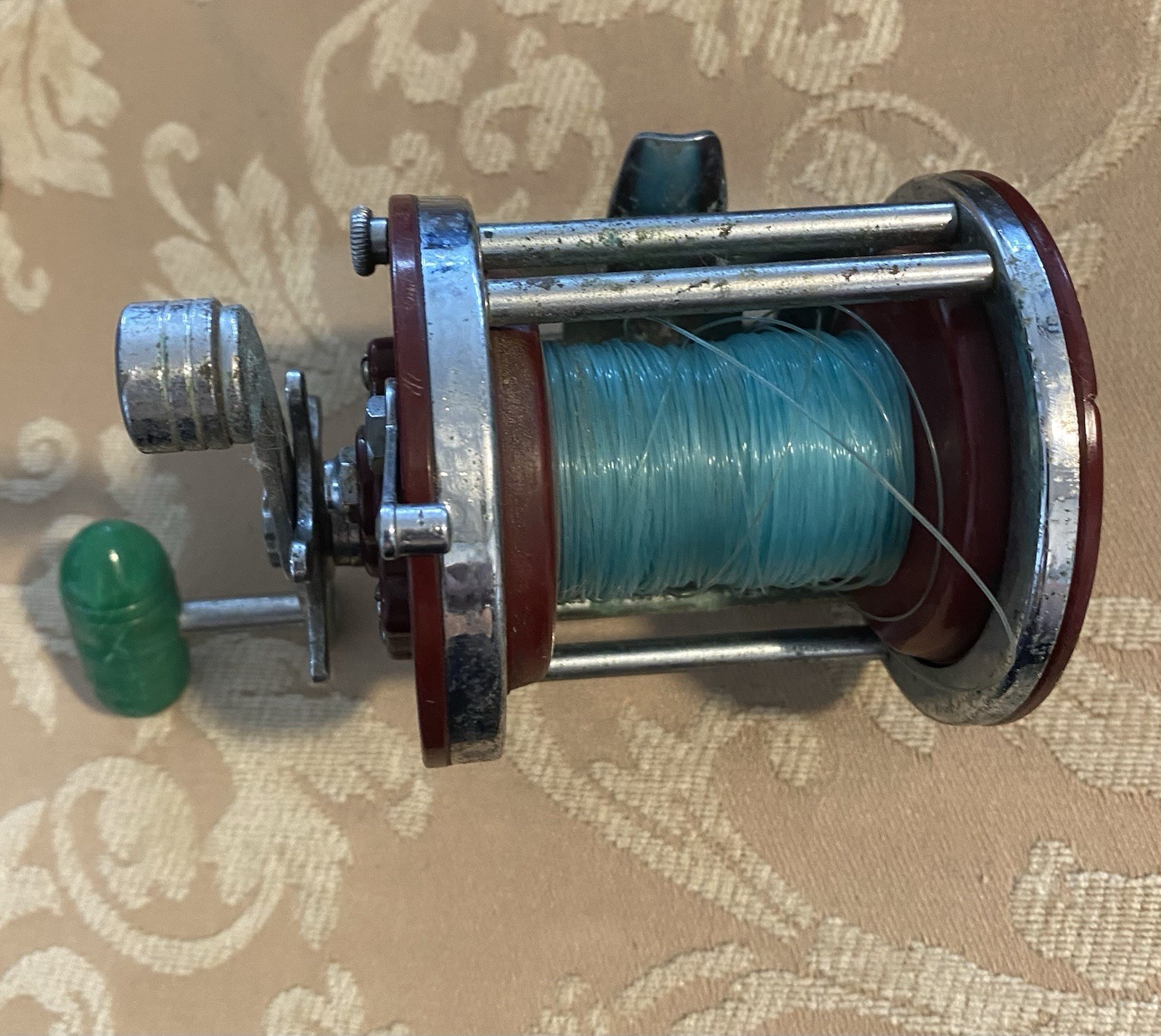 Vintage Penn Jigmaster No. 500 fishing reel