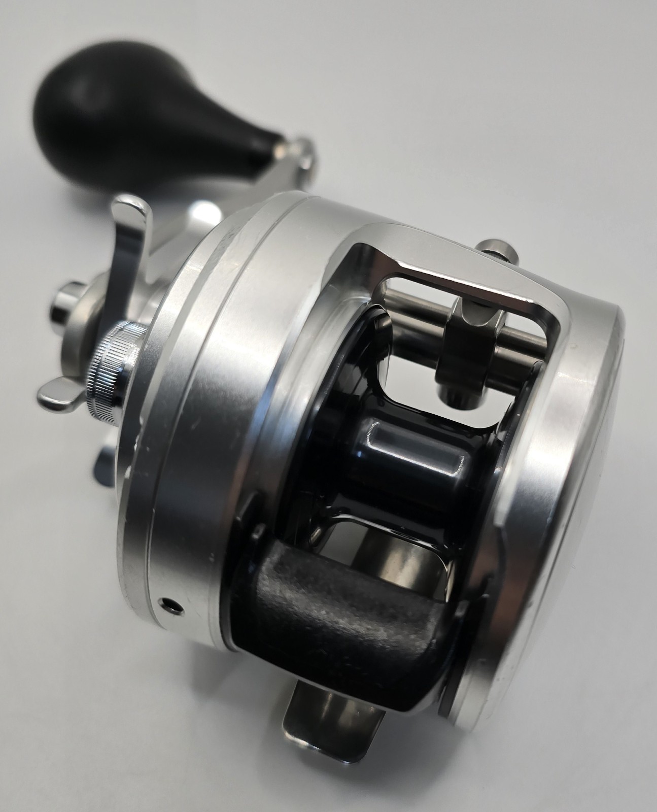 Shimano 13 Ocea Calcutta 301HG Left Baitcast Reel JDM Offshore Light Jigging