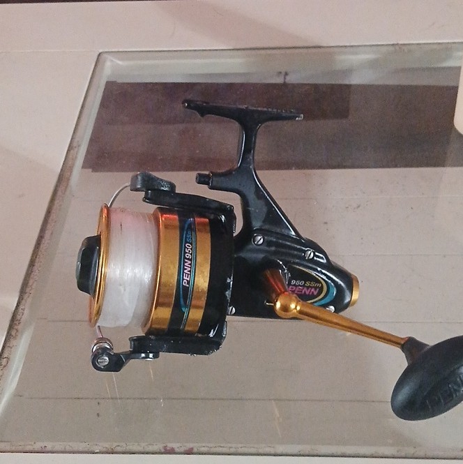Penn 950 SSM Spinfisher Metal Spinning Reel Black Gold 950SSM 20/420 25/275 30/…