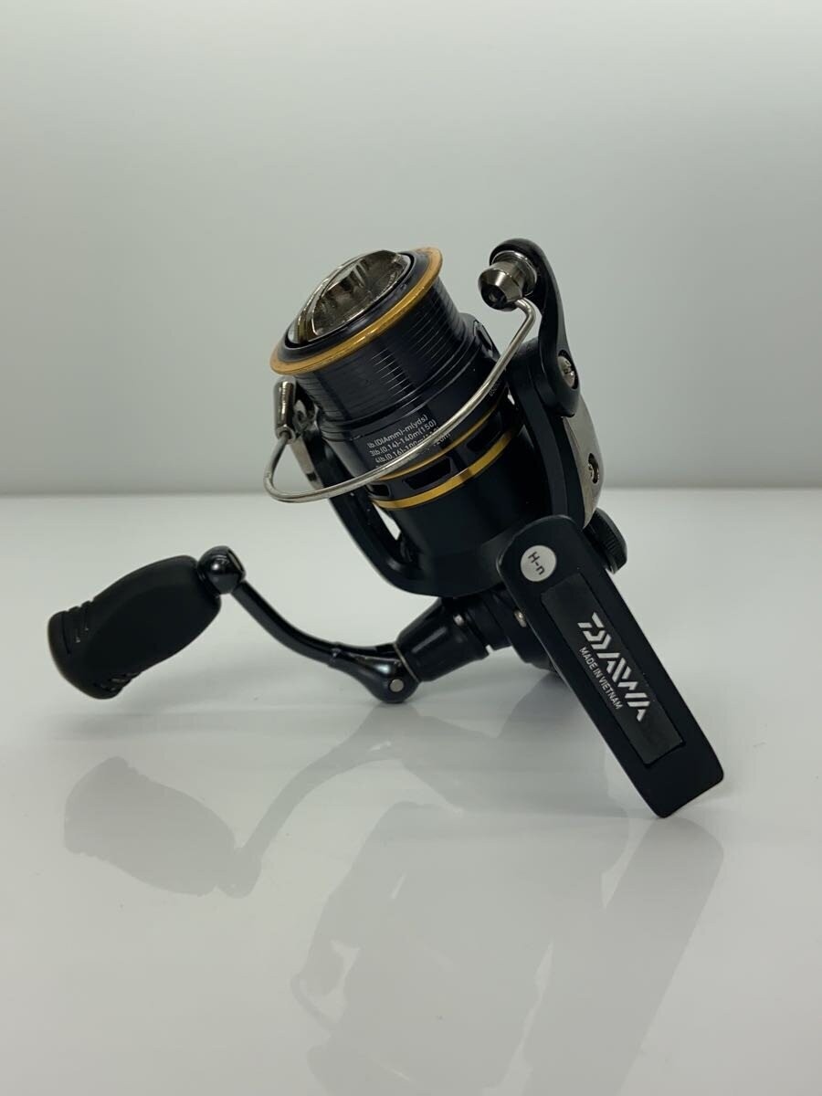 Daiwa 2004H Reel, Fishing Gear, 7in x 11in x 10in, Used, Japan Import