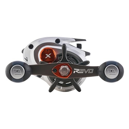Abu Garcia Revo 5 X Fishing Reel Lightweight C6 Carbon 20Lb Drag 6.7 1 Ratio