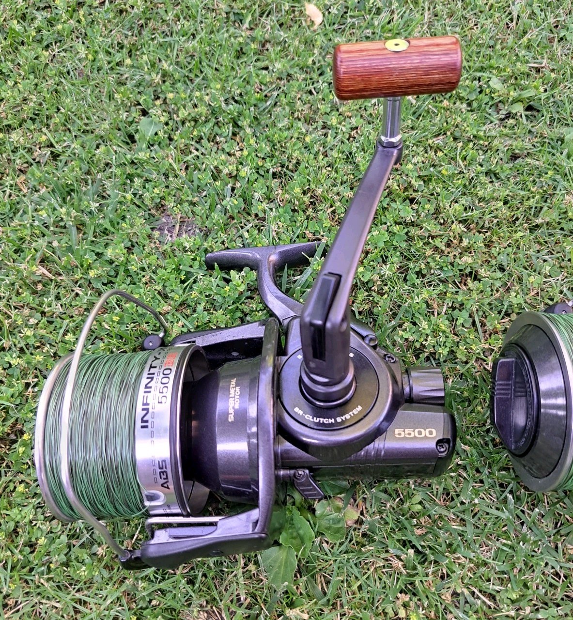 4 × Daiwa Infinity-X 5500 BR Carp Reels Fishing Reels Big Pit MADE IN JAPAN EXCELLENT