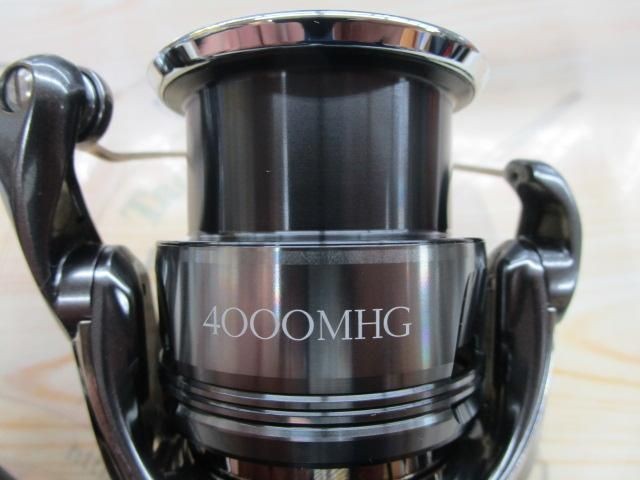 SHIMANO 24 TWIN POWER 4000 MHG SPINNING REEL Used