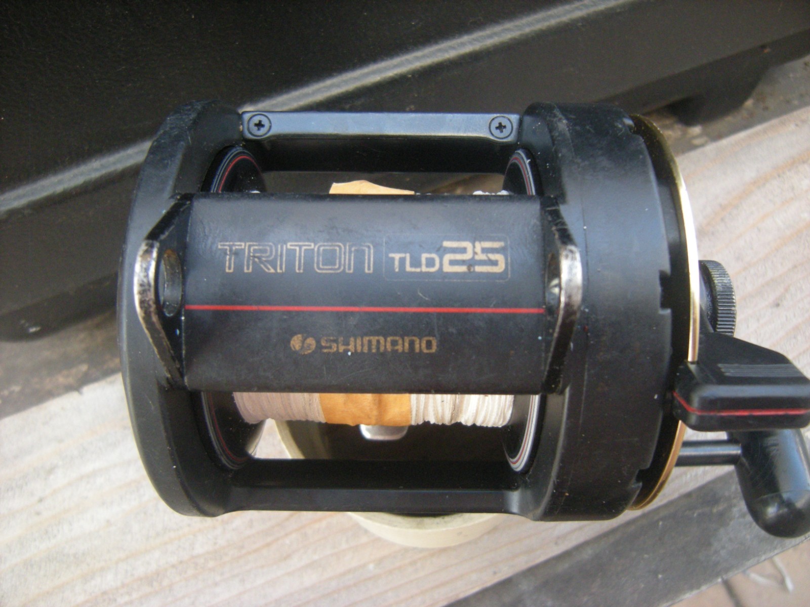 Shimano TLD 25 Triton Lever Drag Conventional Fishing Reel