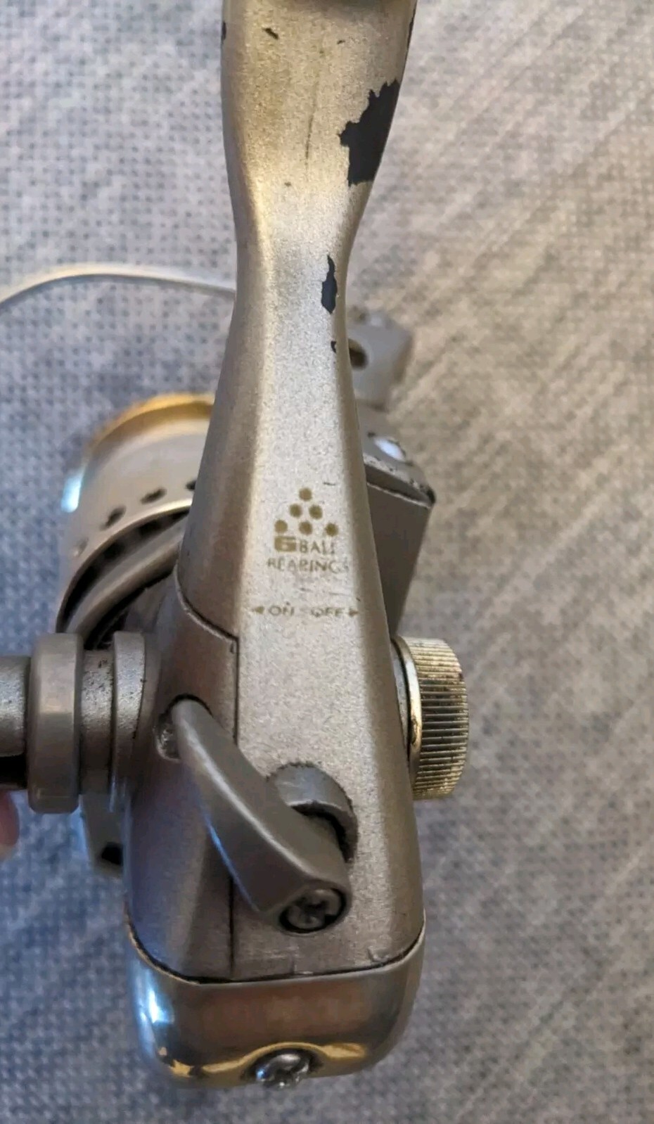 Bass Pro Qualifier Spinning Reel 6 Ball Bearings Works Great