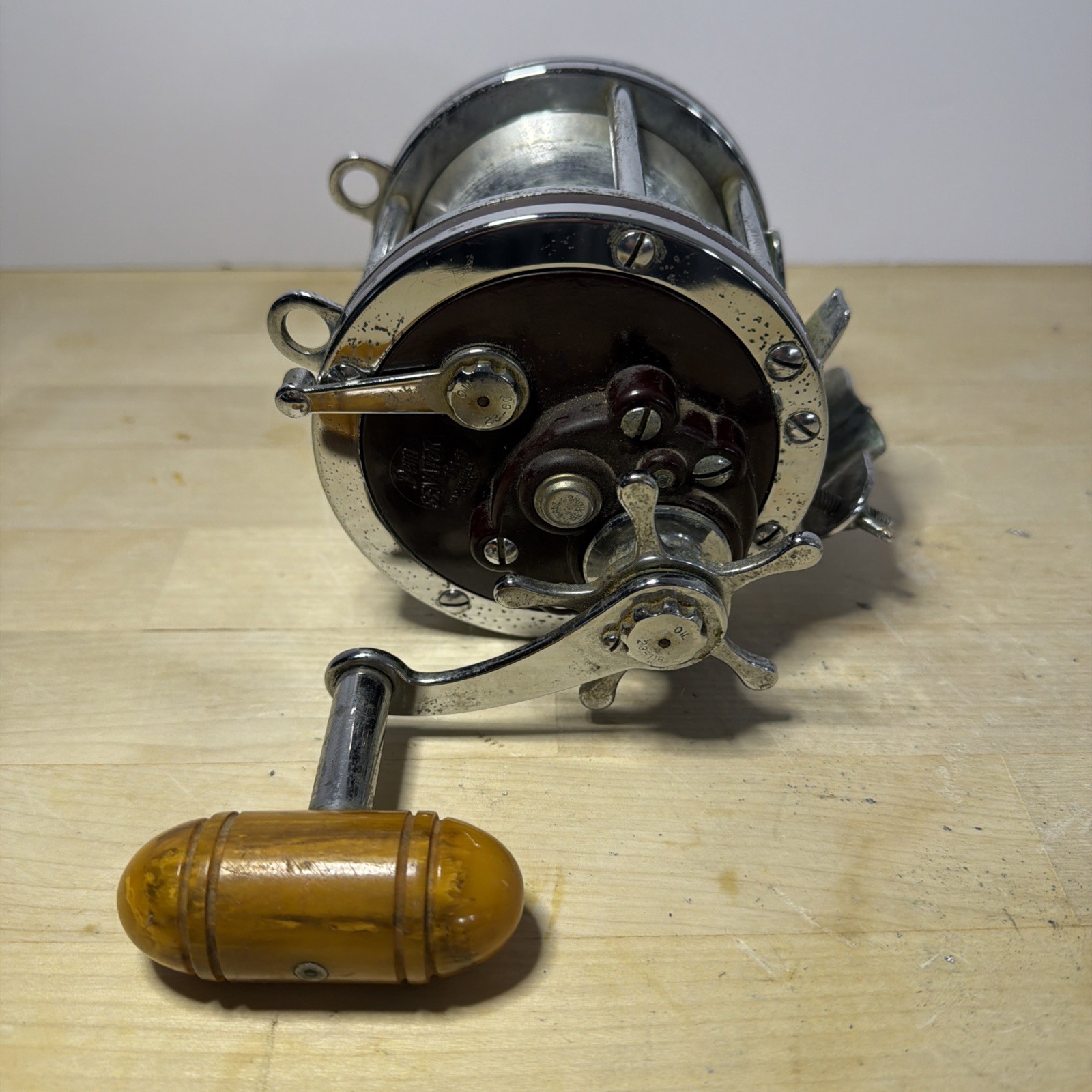 PENN Senator 114H 6/0 Made in USA With Rod Clamp Good Condition Vintage