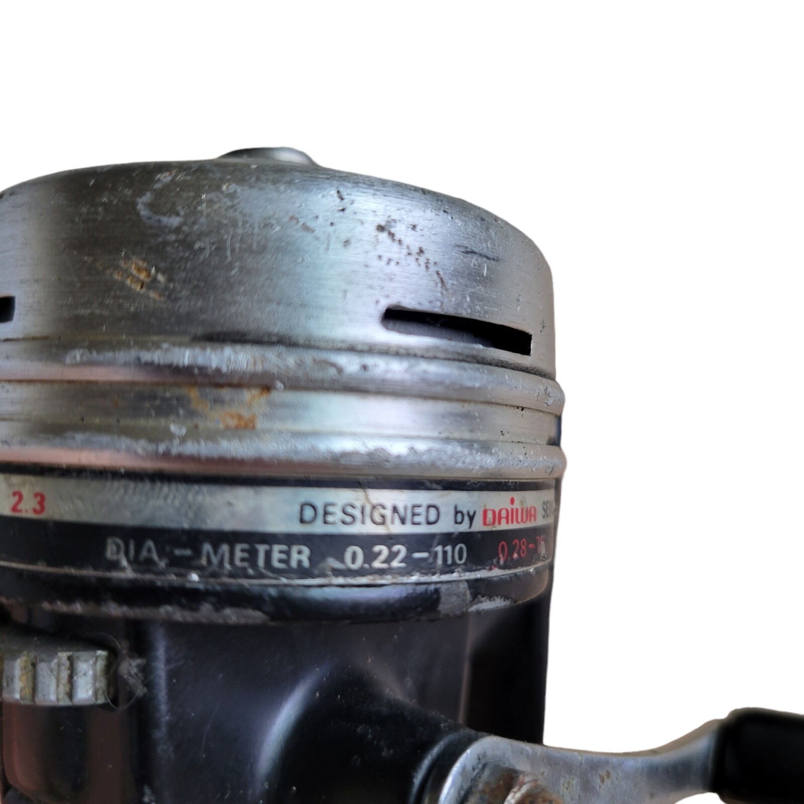 Vintage Fishing Spin Cast Reel Designed by Daiwa Seiko 9300c Mark of Precision.