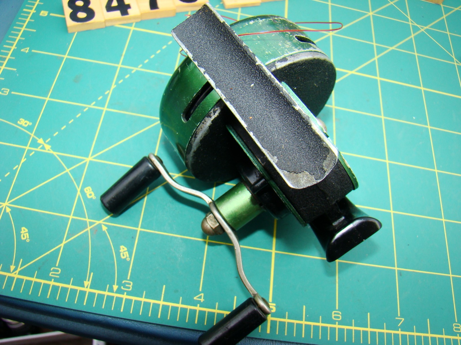 V8473 PF JOHNSON EARLY MODEL 100A THE CENTURY MADE IN USA FISHING REEL
