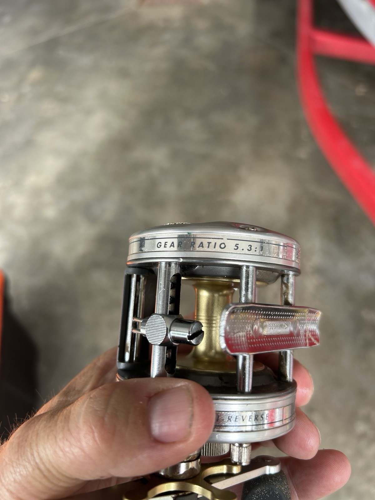 Abu Garcia Ambassadeur 5500CL3 Baitcasting Reel RH