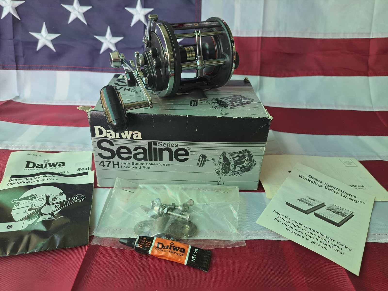 Daiwa Sealine 47H Conventional Saltwater Fishing Reel New Unused With Box