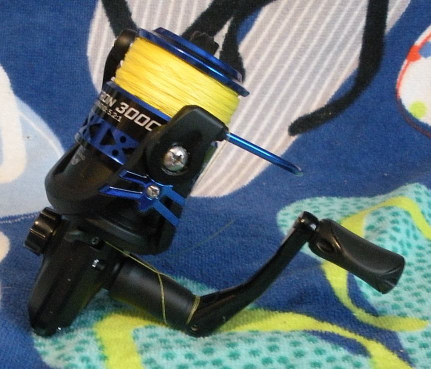 KastKing Centron Fishing Reel / Panfish Fish