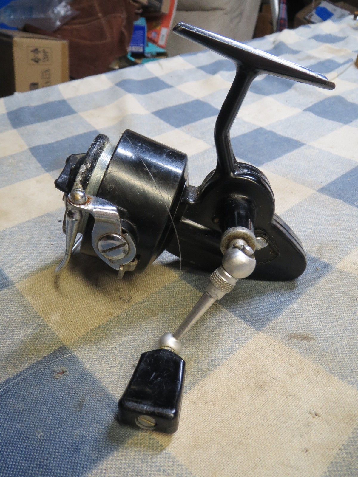 Vintage Wards Hawthorne 3000 Spinning Reel Italy