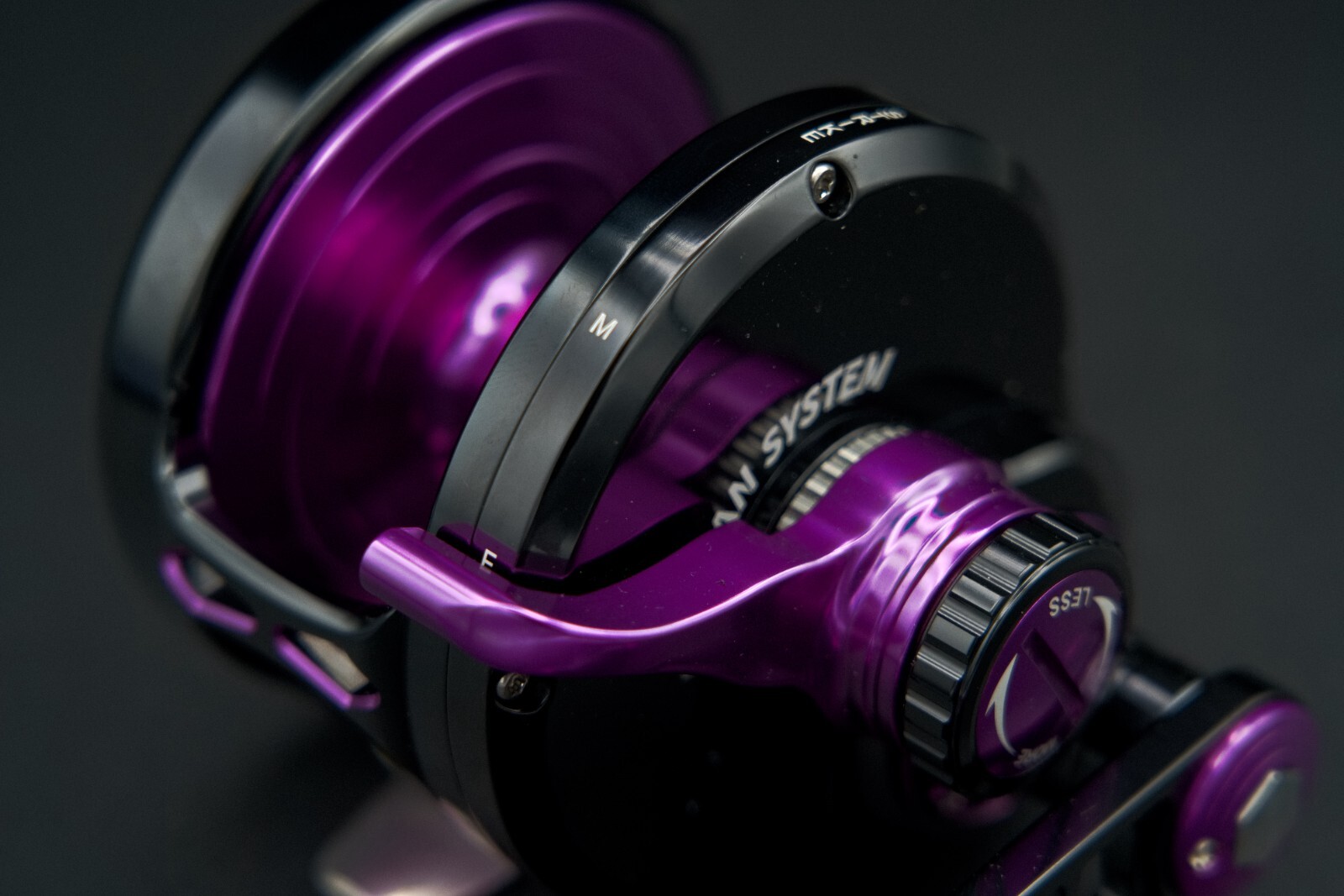 Maxel Jigging Reel Rage Pro 90 Lever Drag Conventional Reel Black/Purple