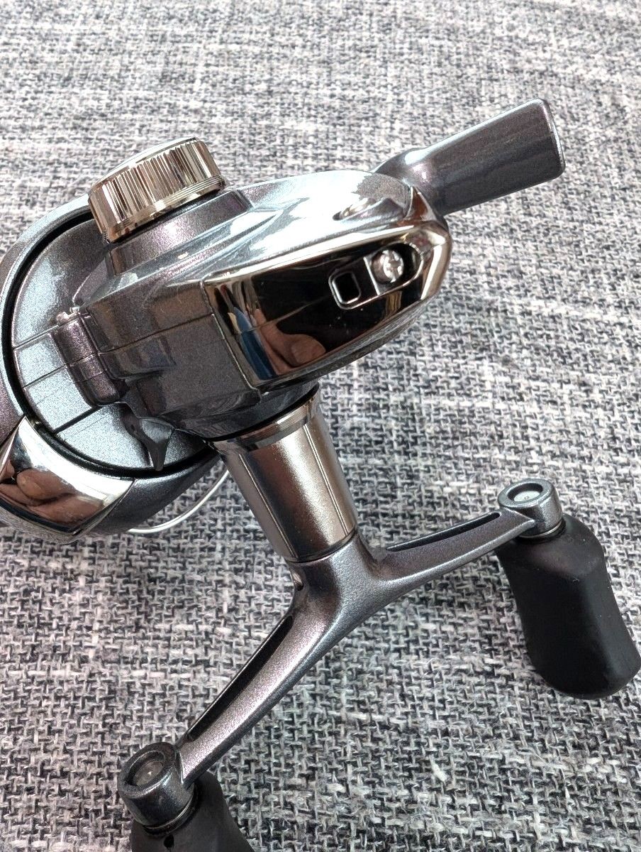 Shimano Sahara C3000SDH Spinning Reel Double Handle