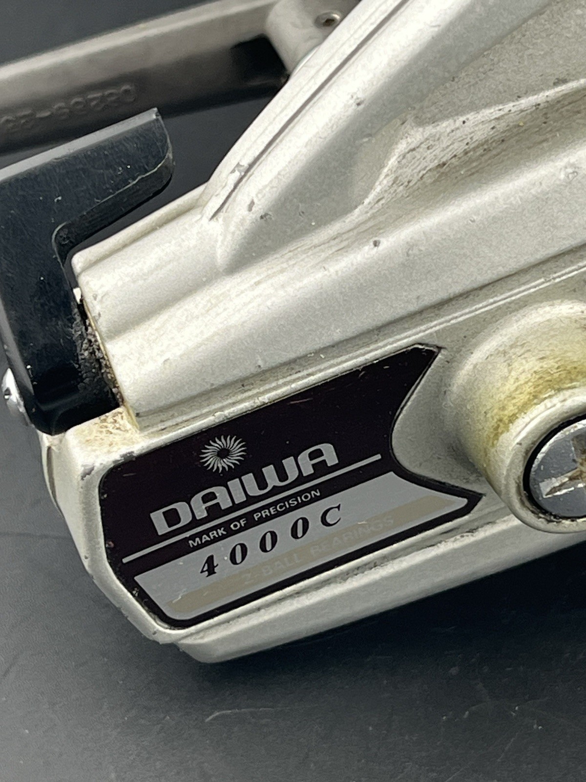 Pre Owned Daiwa 4000C Saltwater Spinning Reel. Made In Korea