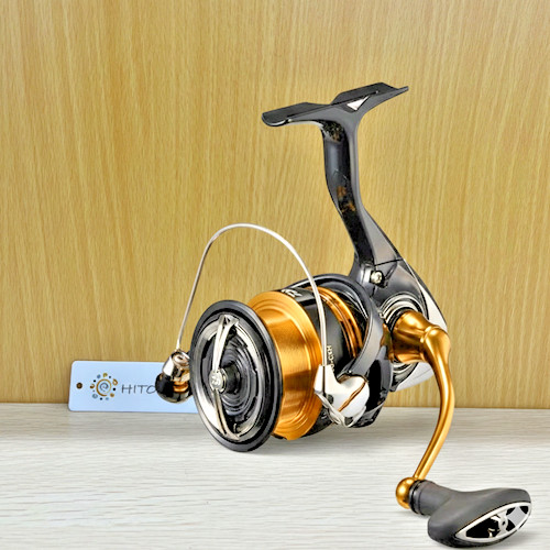 Daiwa 23 Regalis LT4000-CXH Spinning Reel High-Speed Lightweight Fishing Reel JP