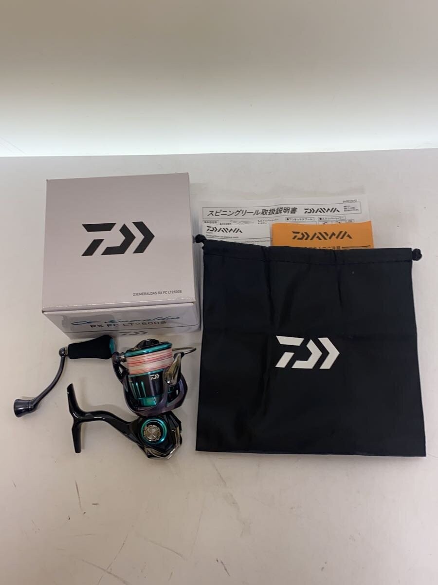 Daiwa Spinning Reel Japan Made 9cm x 7.5cm x 4.5cm Excellent Condition
