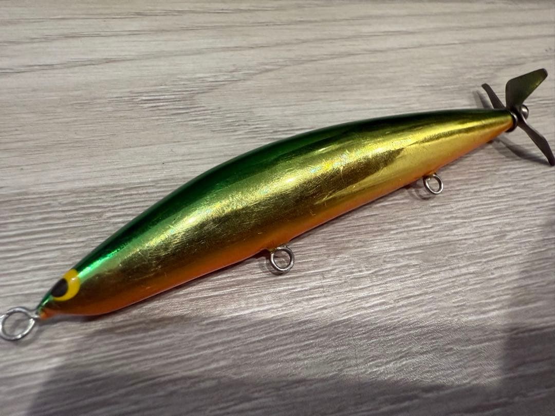 TACKLE HOUSE Twinkle Ralf Hard Lure