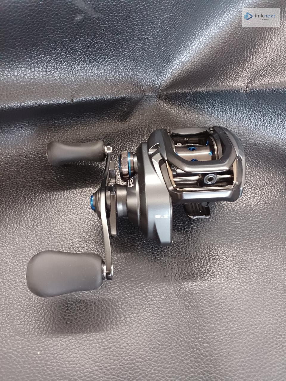 SHIMANO 19SLX MGL 70XG Baitcasting Reel – Used, Light Signs of Use
