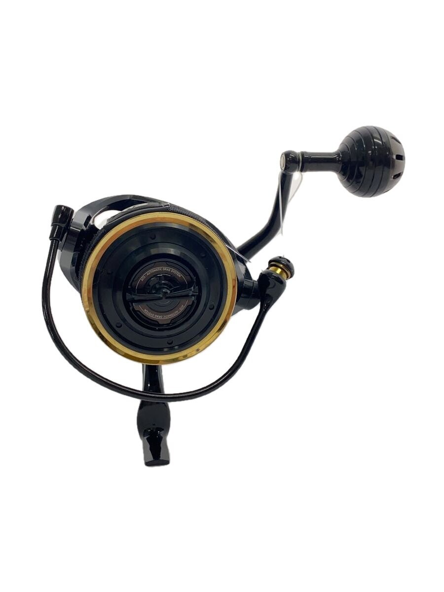 Daiwa Saltiga 7000H Dogfight Spinning Reel – Used, From Japan