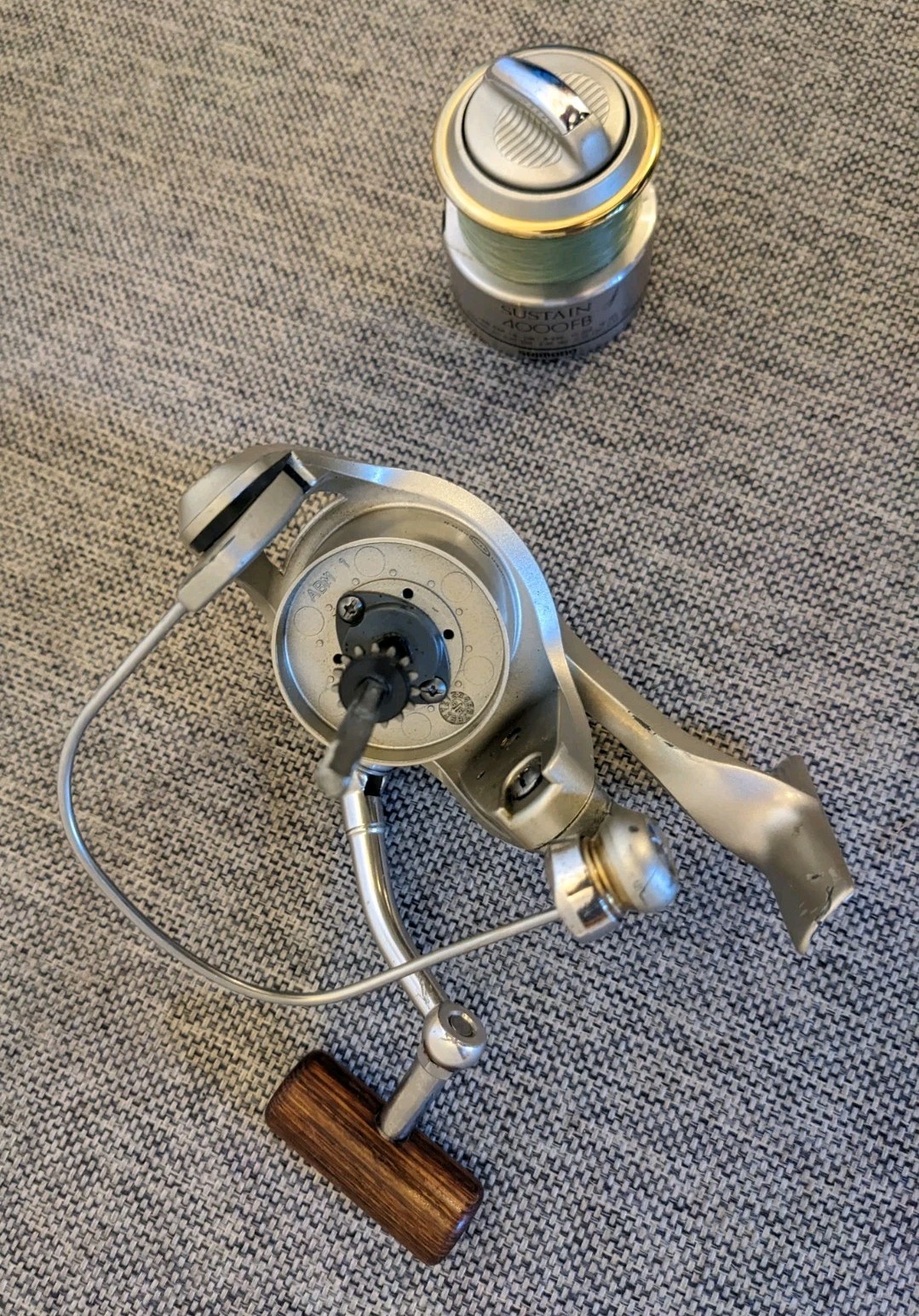 Shimano Sustain 4000FB Spinning Reel