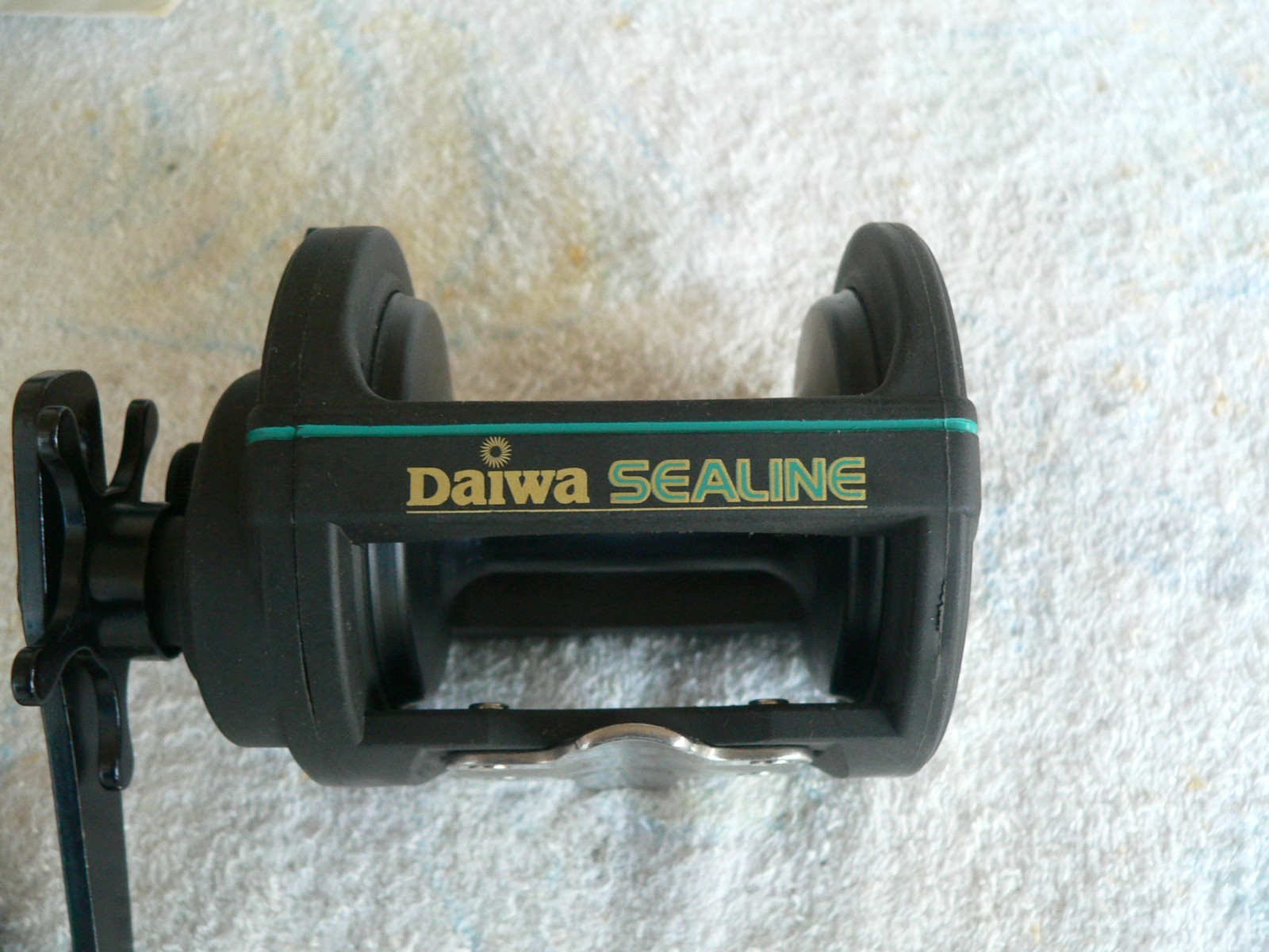 brand new dawia sealine sl 250h reel never used with box and paperwork