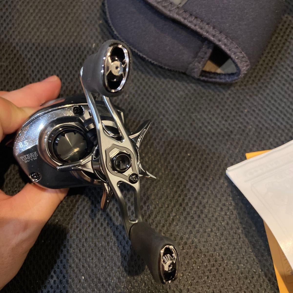 DAIWA 22 Steez Limited SV TW 1000S-XH Right Handle Baitcasting Reel Extra High