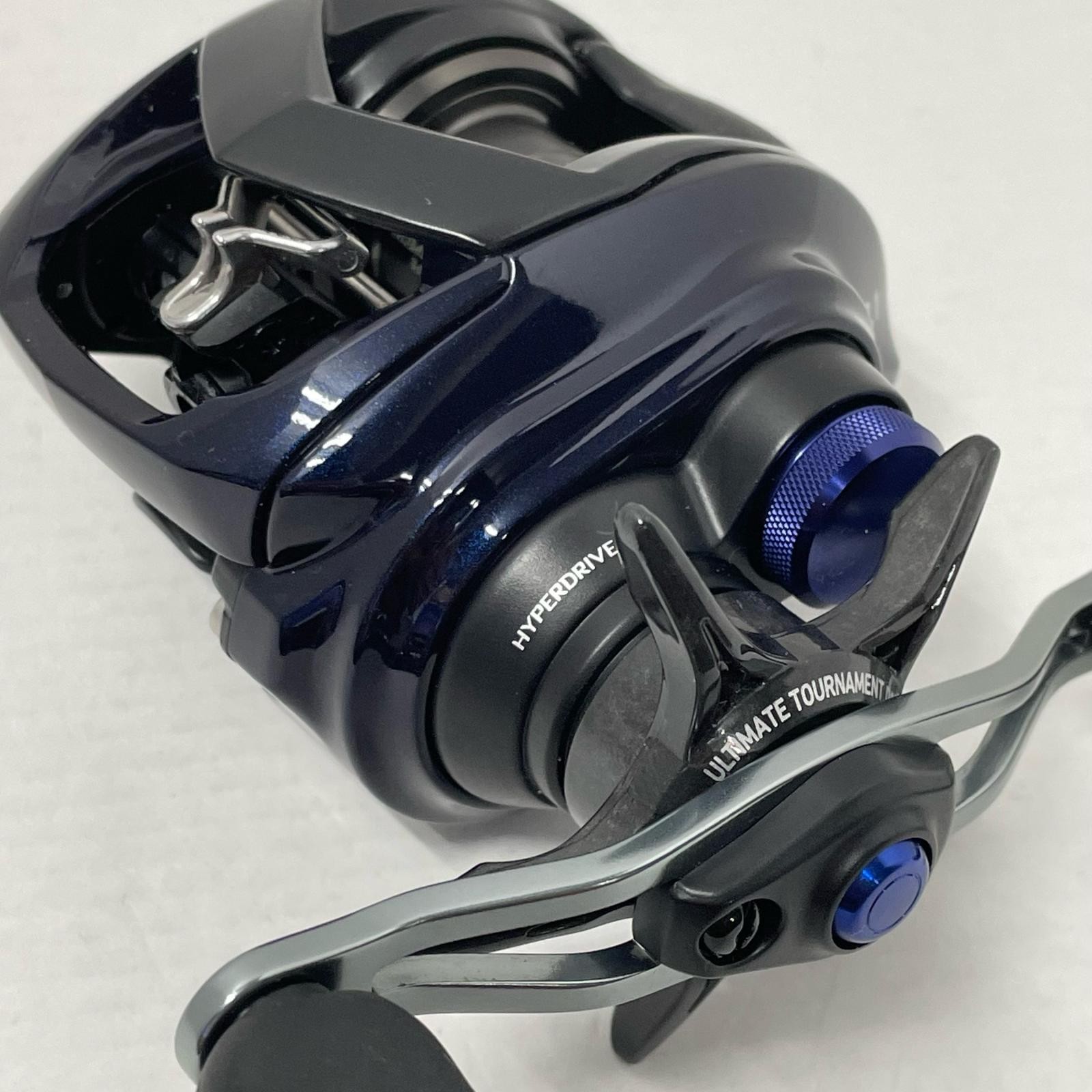 Daiwa Saltist SVTW80XHL Baitcasting Reel Left Handle Used Very Good