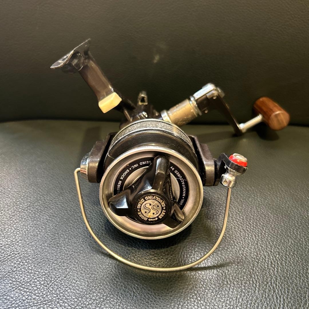Daiwa SS4000C Spinning Reel Fishing Equipment Gear Japan Classic