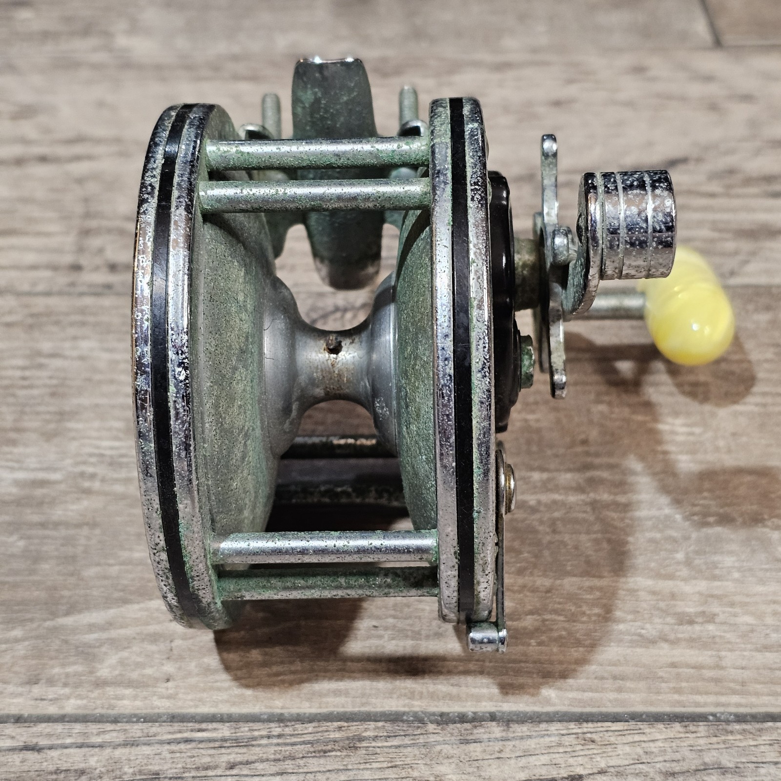 Vintage Penn No. 49 Super Mariner Fishing Reel Deep Sea