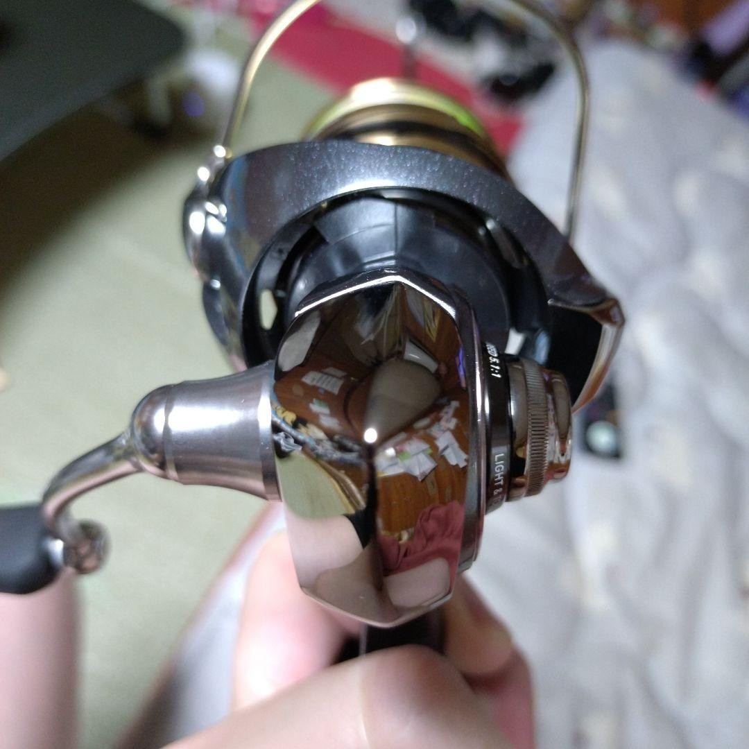 Daiwa 24 Luvias LT2500S 414058