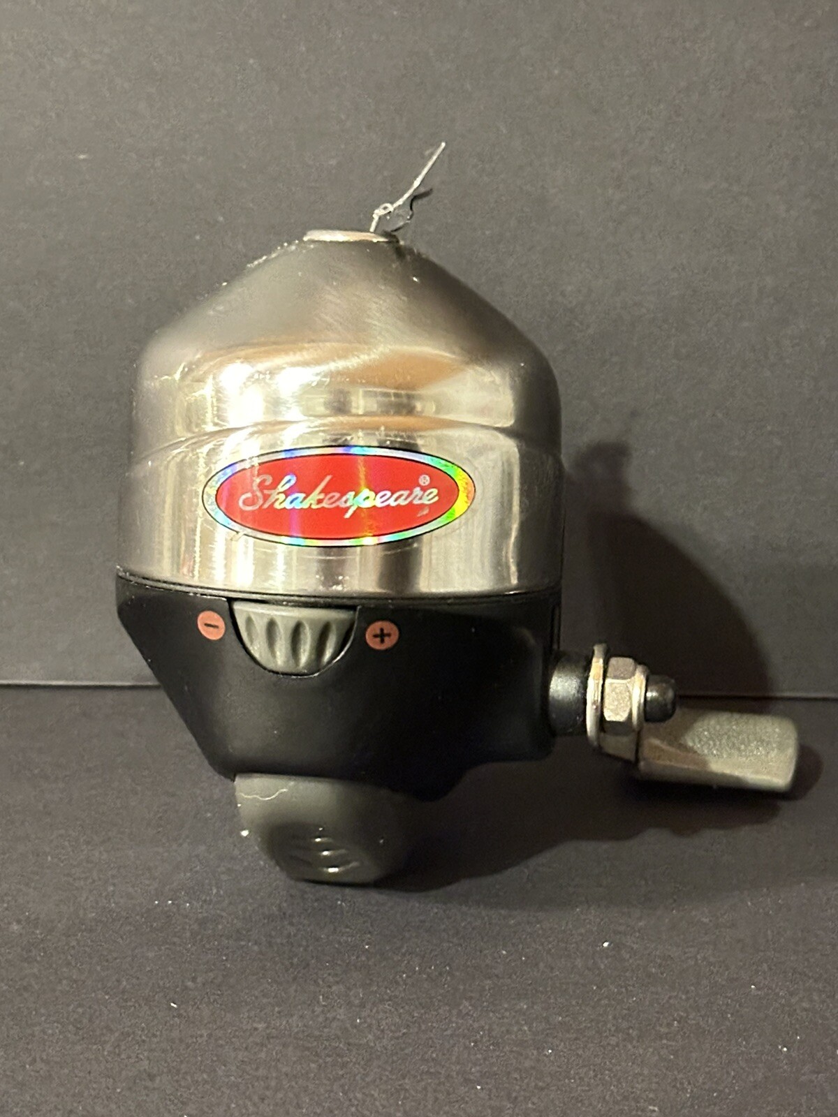 Shakespeare Spincasting Fishing Reel SY10 U Gear Ratio:3.4:1 75yds./10lb. New