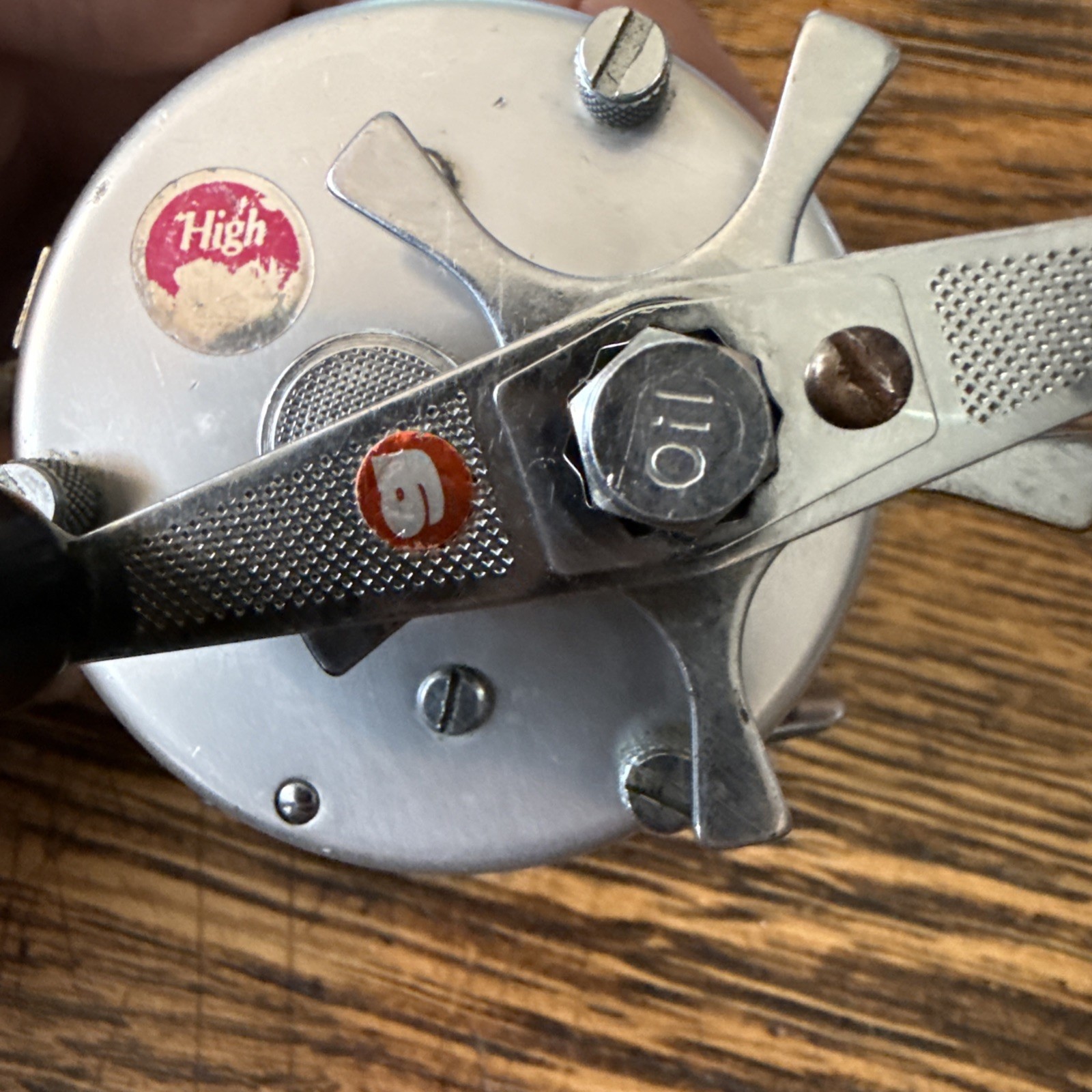 Vintage Abu Garcia Ambassador 4500C # 770400 Fishing Reel Silver Works great