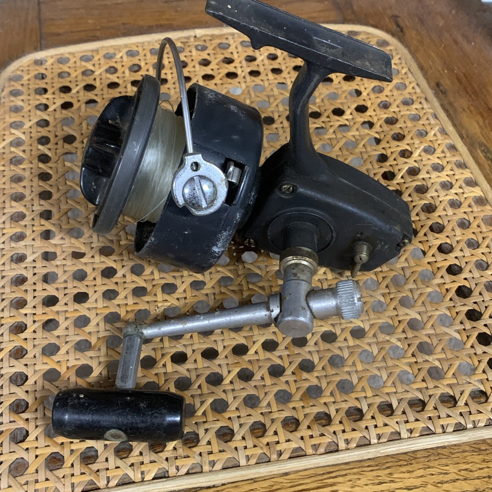 ZEBCO XB95 Spinning Reel, Vintage Fishing Tackle
